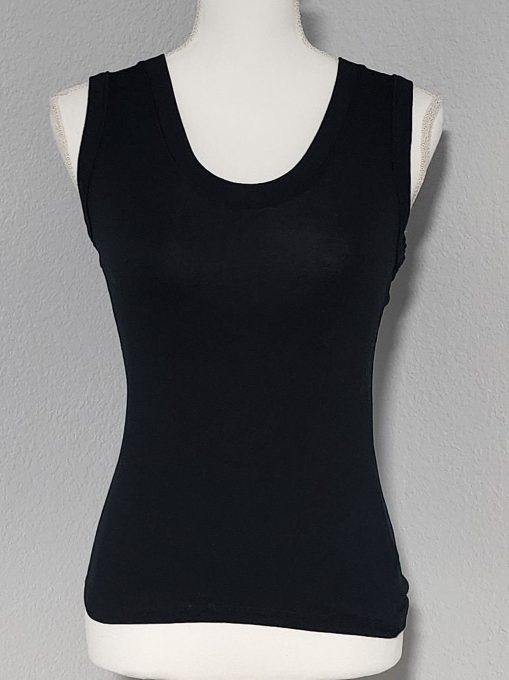 NWT A New Day Black Sleeveless Scoop Neck Sleek Tank Top Womens Size Medium